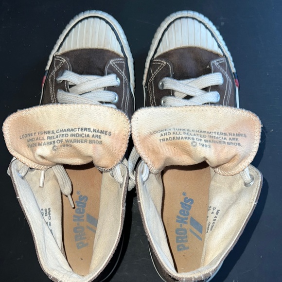 PRO Keds Canvas High Tops Bugs Bunny Blue Heel Tag Mens 9 1/2 Looney Tunes 1993 - Picture 7 of 14